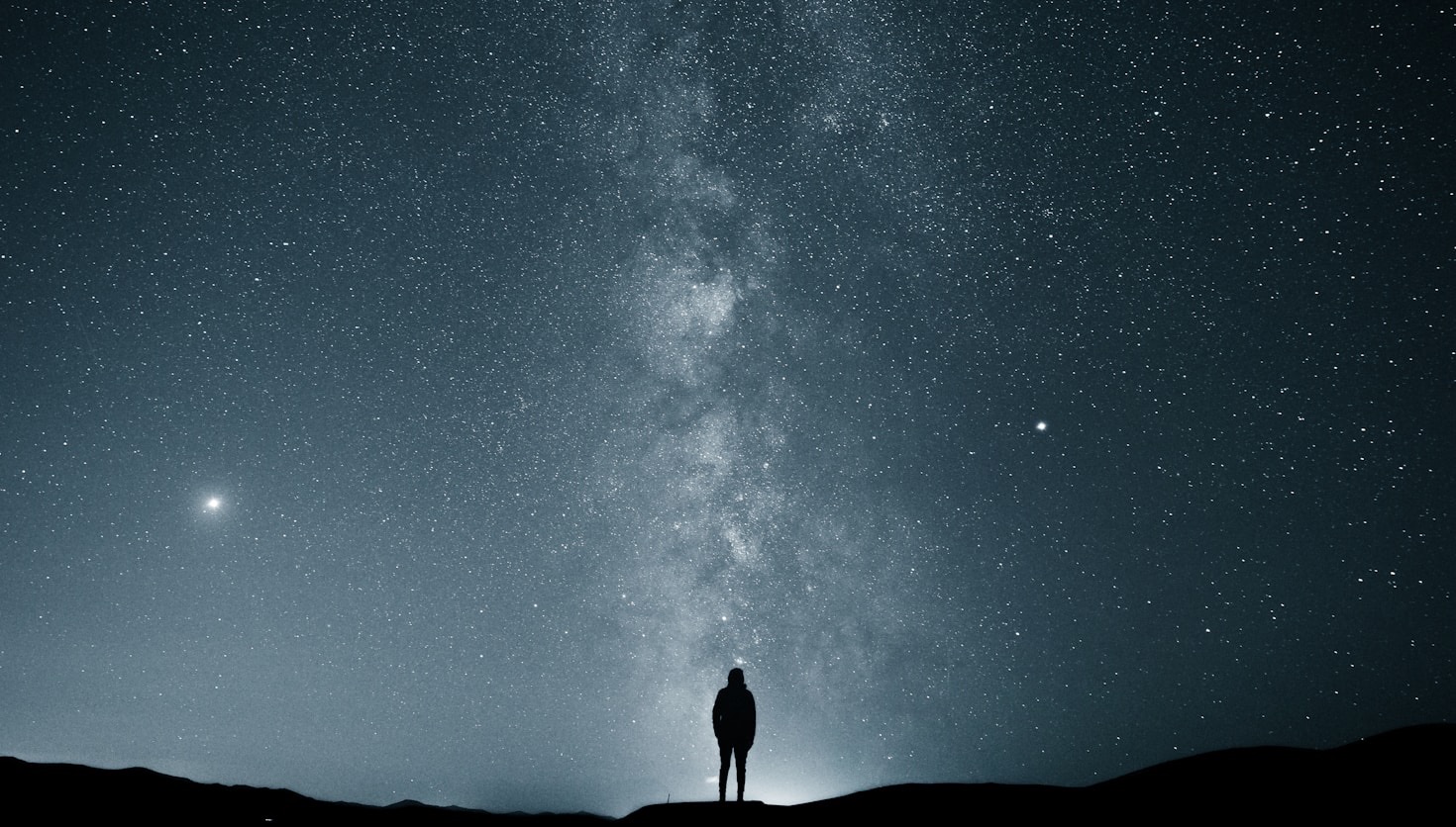 How Dan Carlson Illuminates the Universe in Photos